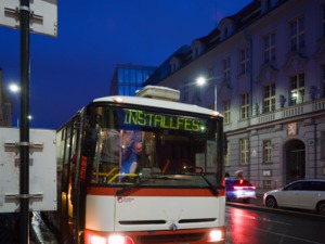 Objednaný autobus pro organizátory konference
