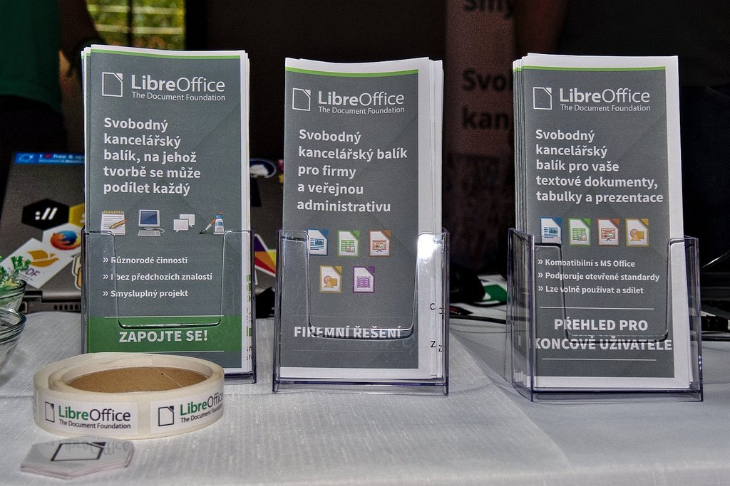 Letáky LibreOffice na stánku