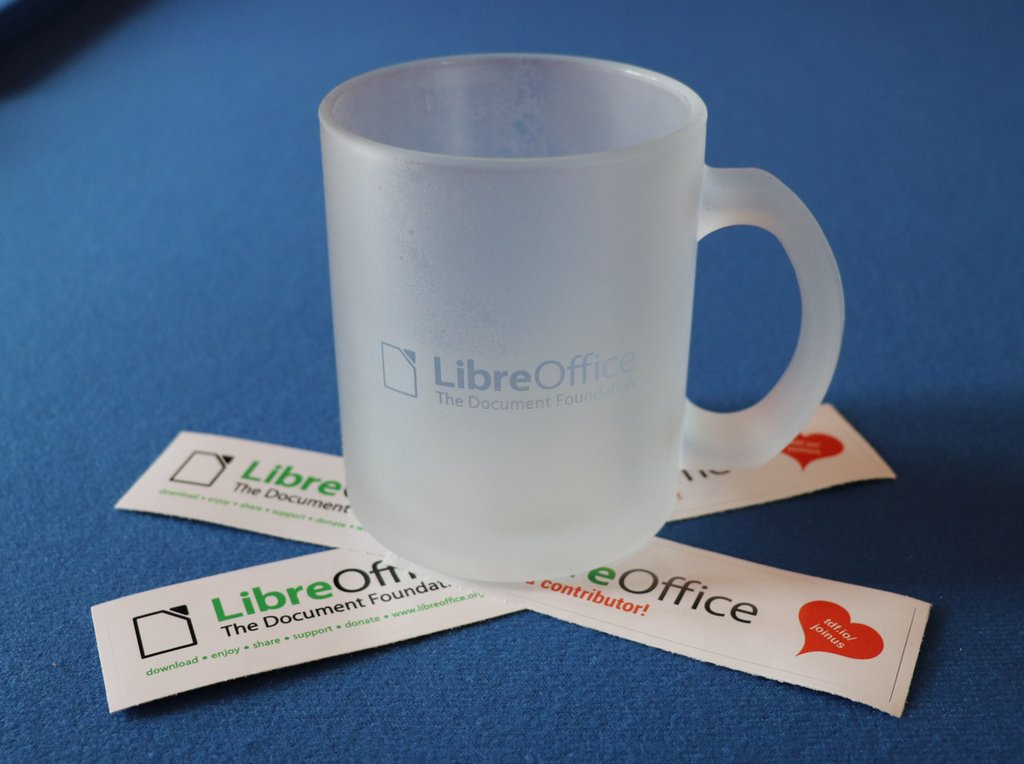 Nálepky a hrníček LibreOffice